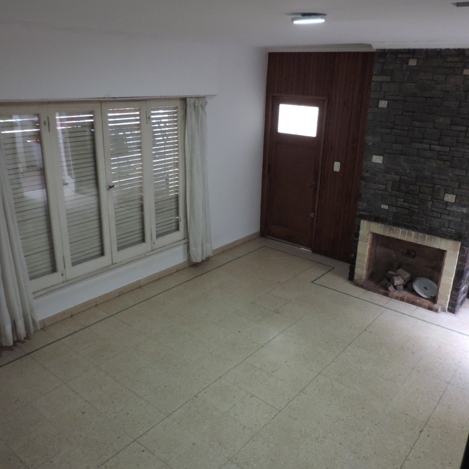 CASA EN MICROCENTRO