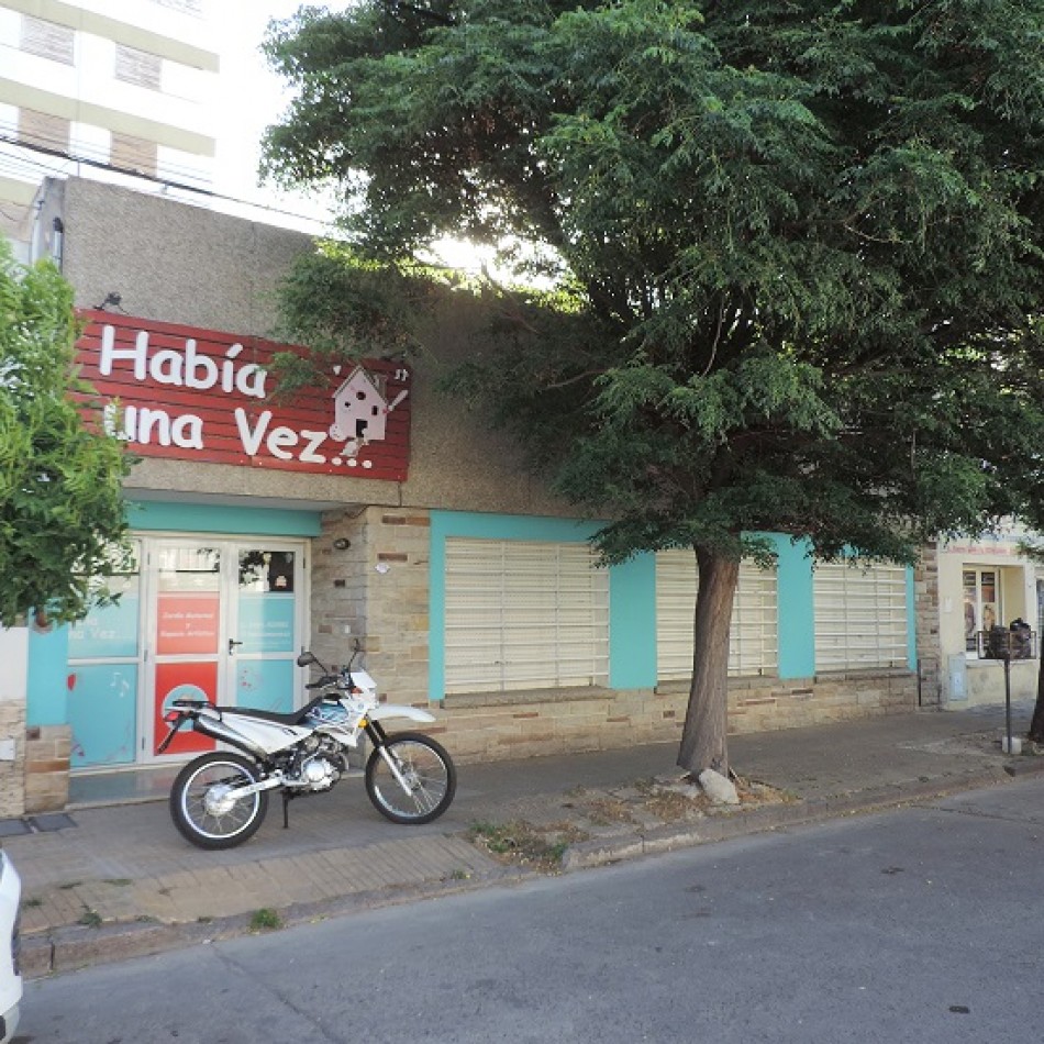 CASA EN MICROCENTRO