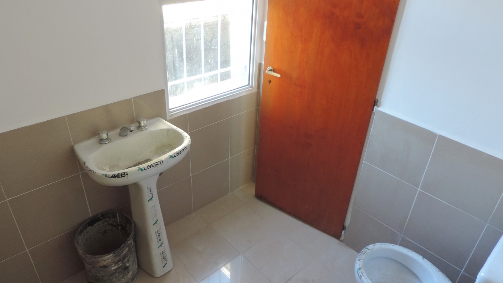 DEPTO EN BARRIO LUJAN