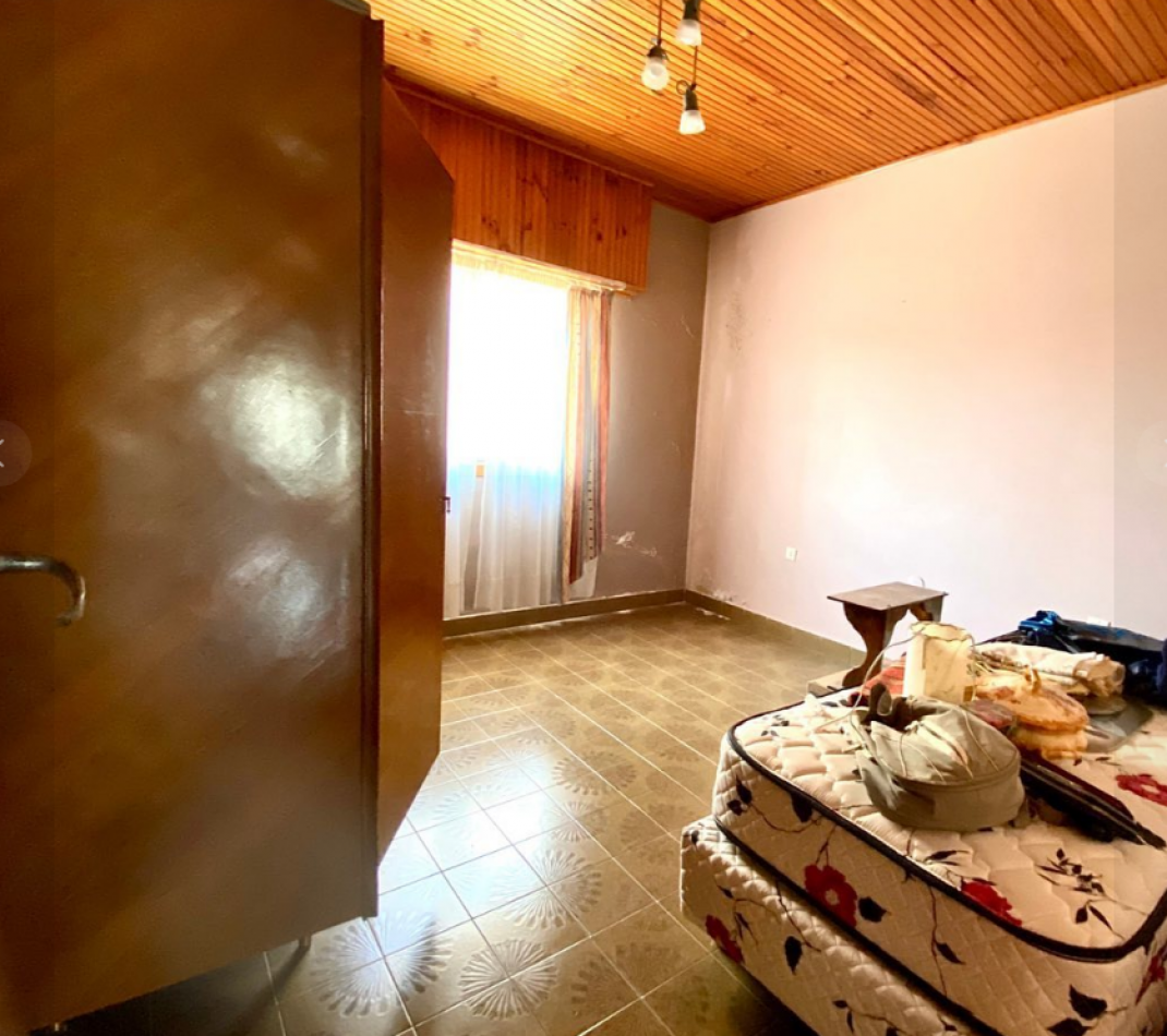 CASA EN BARRIO VILLA MAILIN