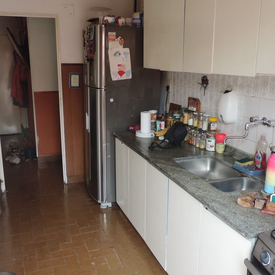 CASA EN BARRIO CECO I