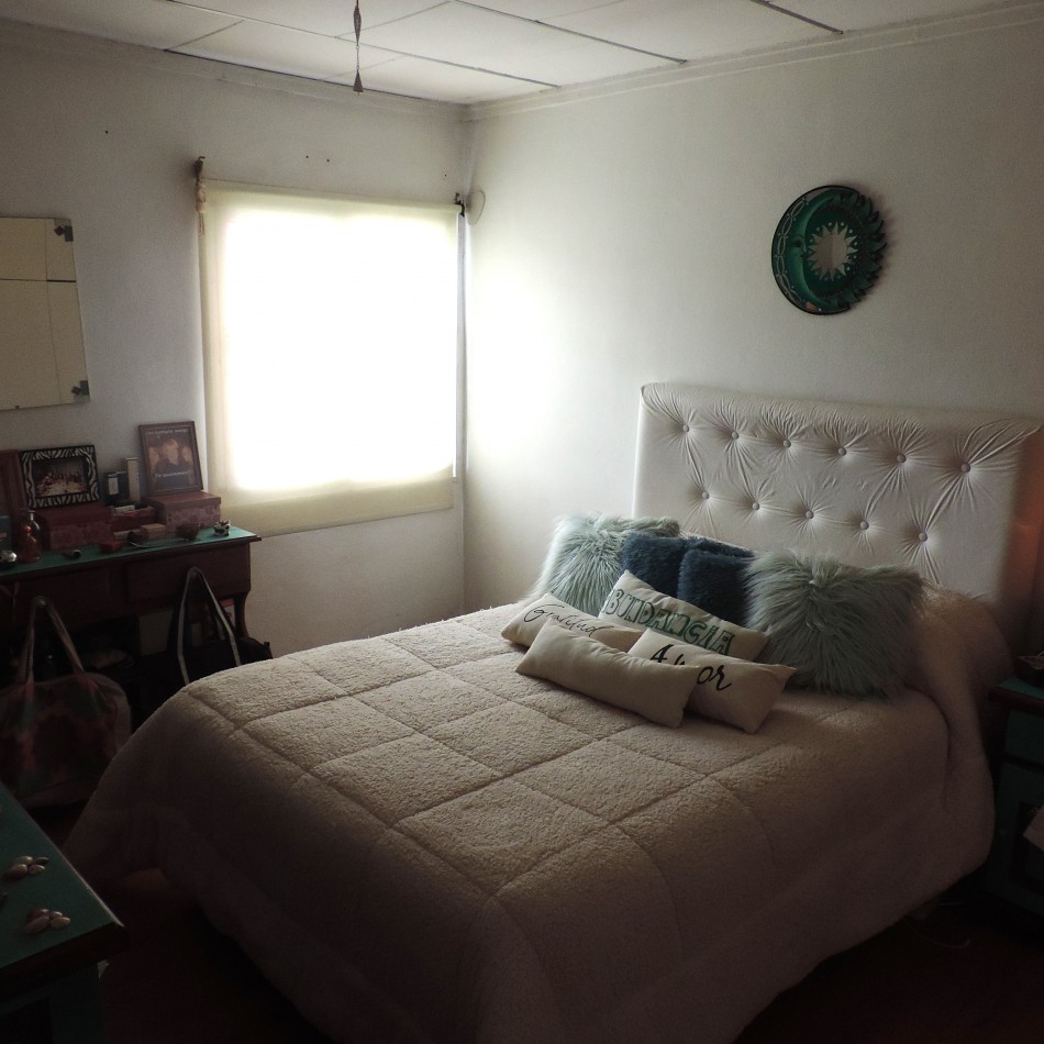 CASA EN BARRIO CECO I
