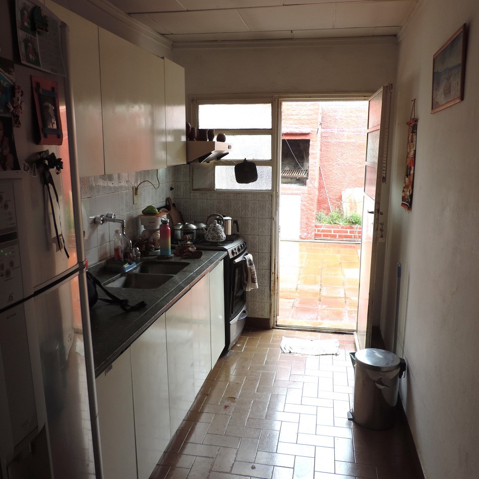 CASA EN BARRIO CECO I