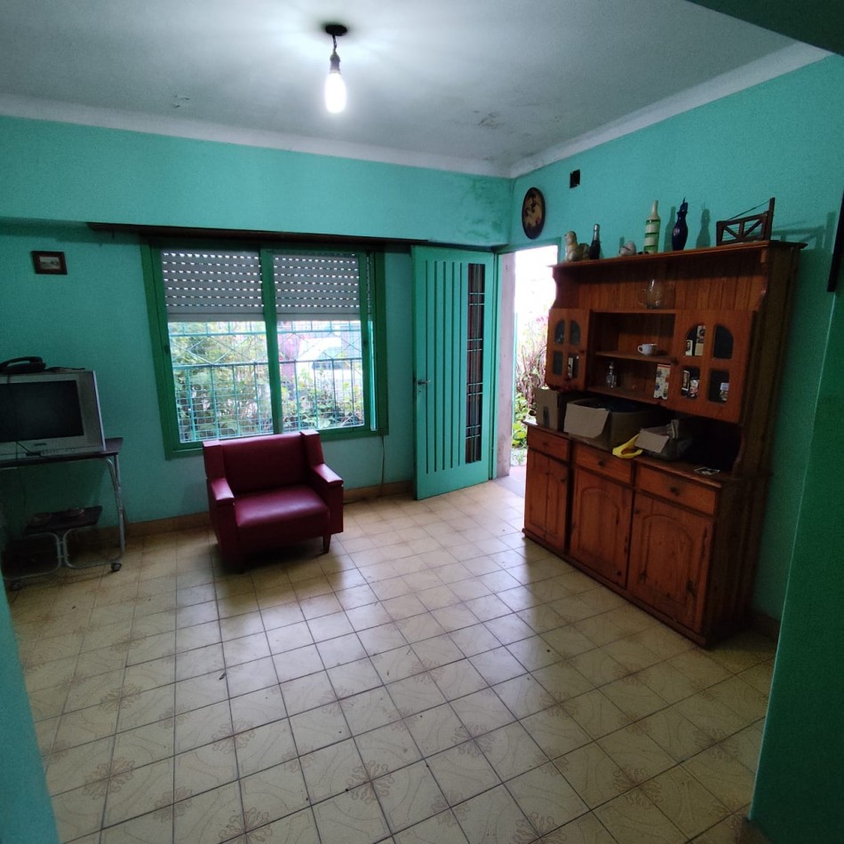 CASA EN BARRIO VILLA FLORESTA