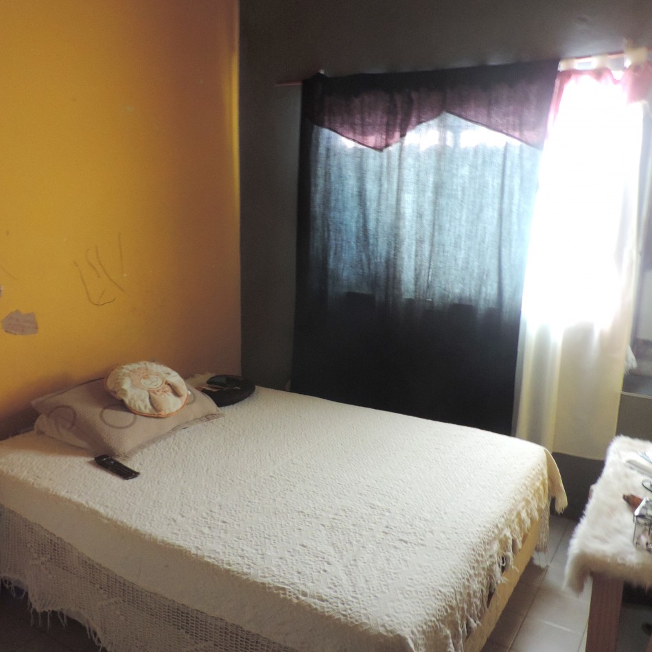 CHALET EN BARRIO SARMIENTO