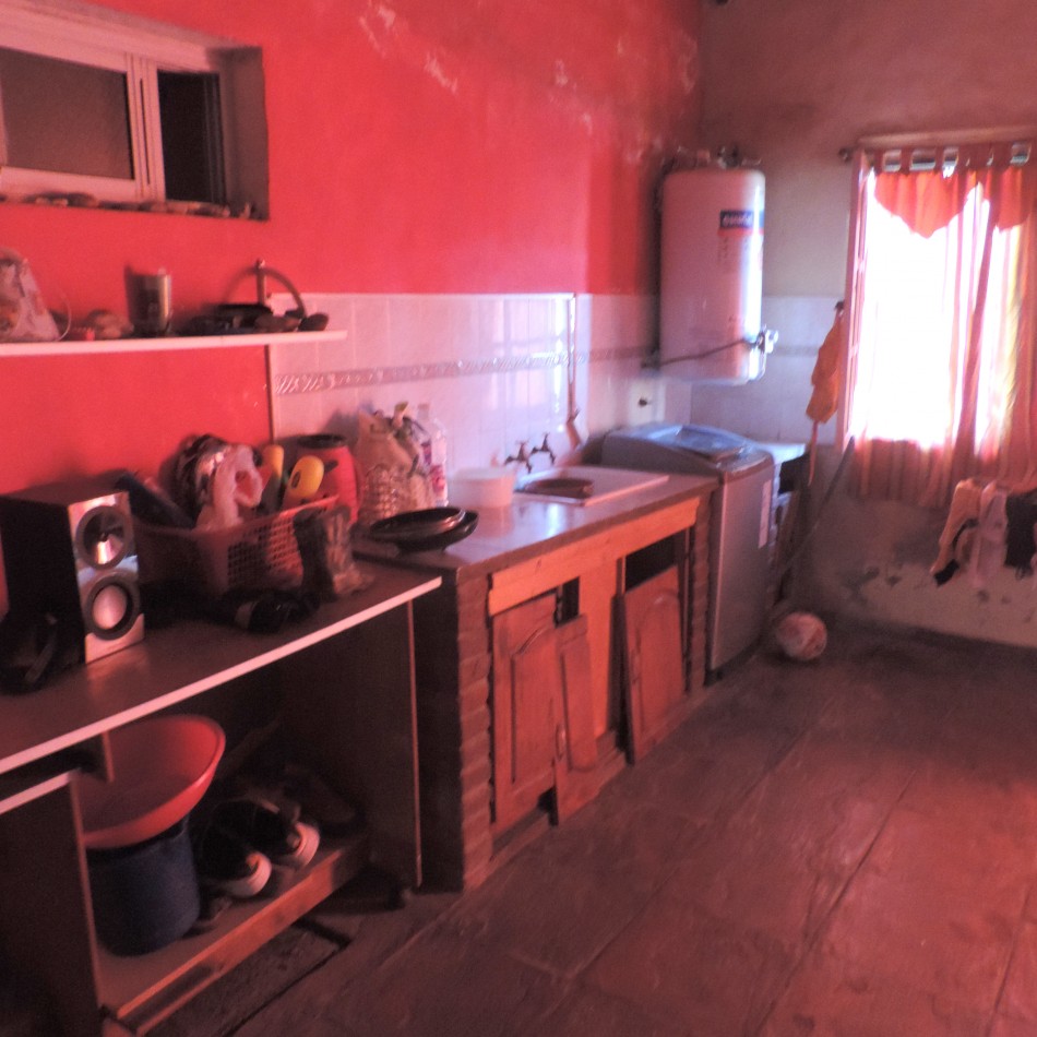 CHALET EN BARRIO SARMIENTO