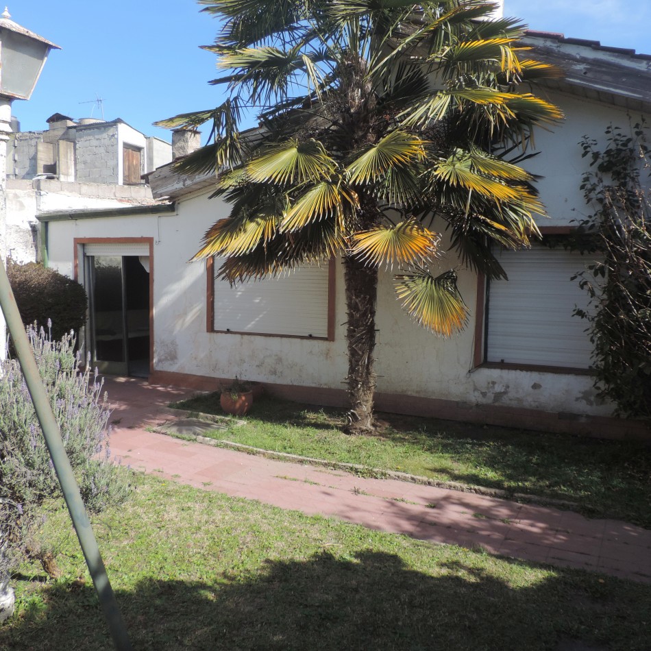 CHALET EN MICROCENTRO