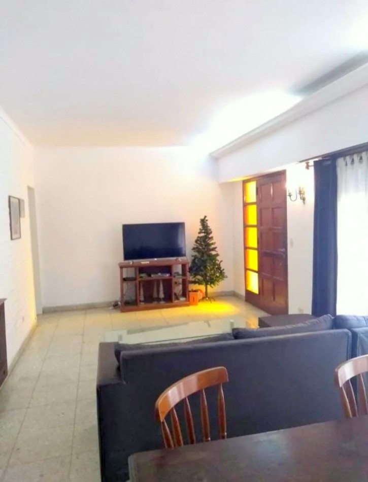 CHALET EN PUEBLO NUEVO