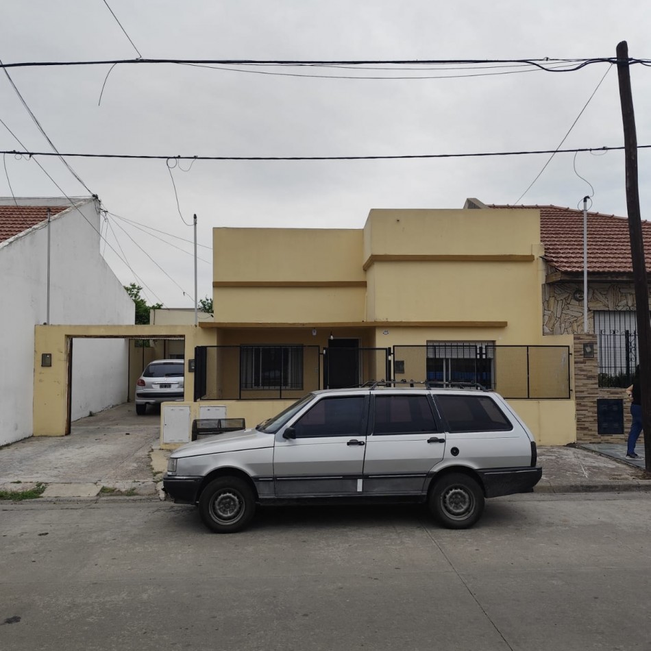 CASA + DEPARTAMENTO