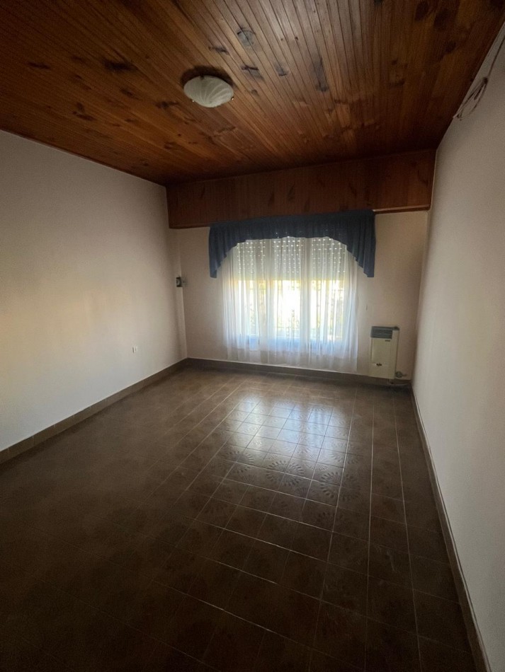 CASA EN ALQUILER