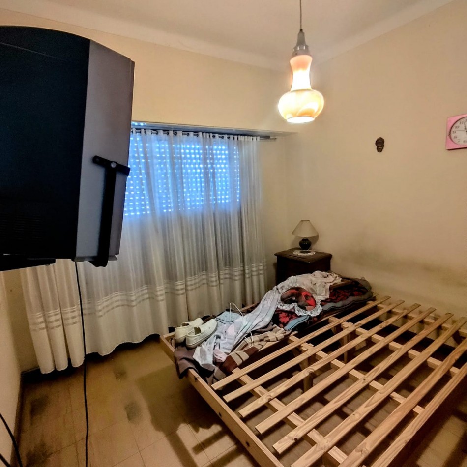 CASA SOBRE AVENIDA SARMIENTO