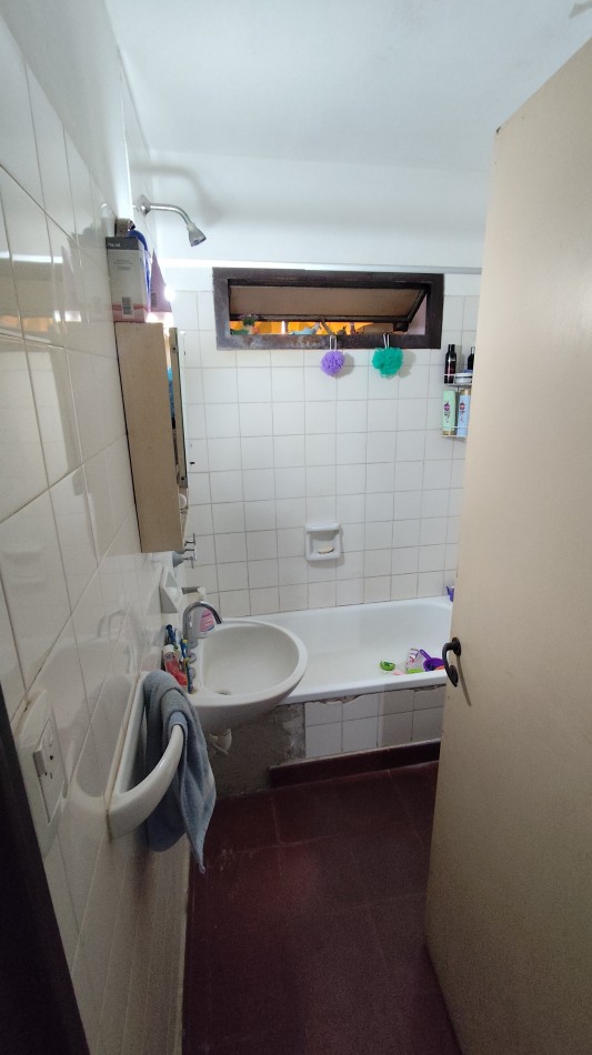DEPARTAMENTO EN AMPARO CASTRO