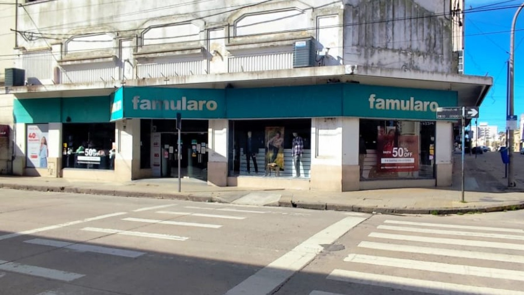 EXCELENTE ESQUINA CENTRICA