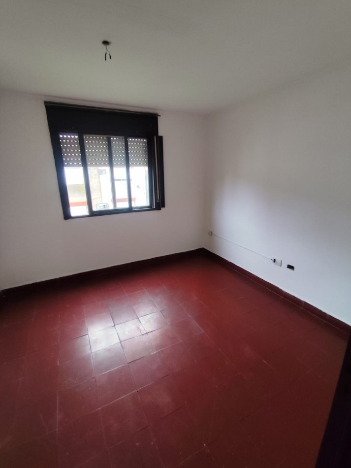 DEPTO EN BARRIO AMPARO CASTRO