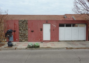 CASA EN BARRIO CECO I