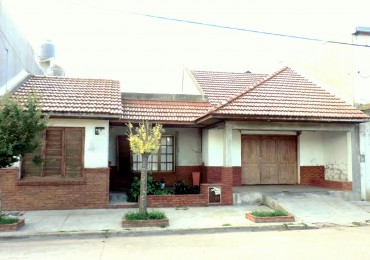 CHALET EN BARRIO SARMIENTO